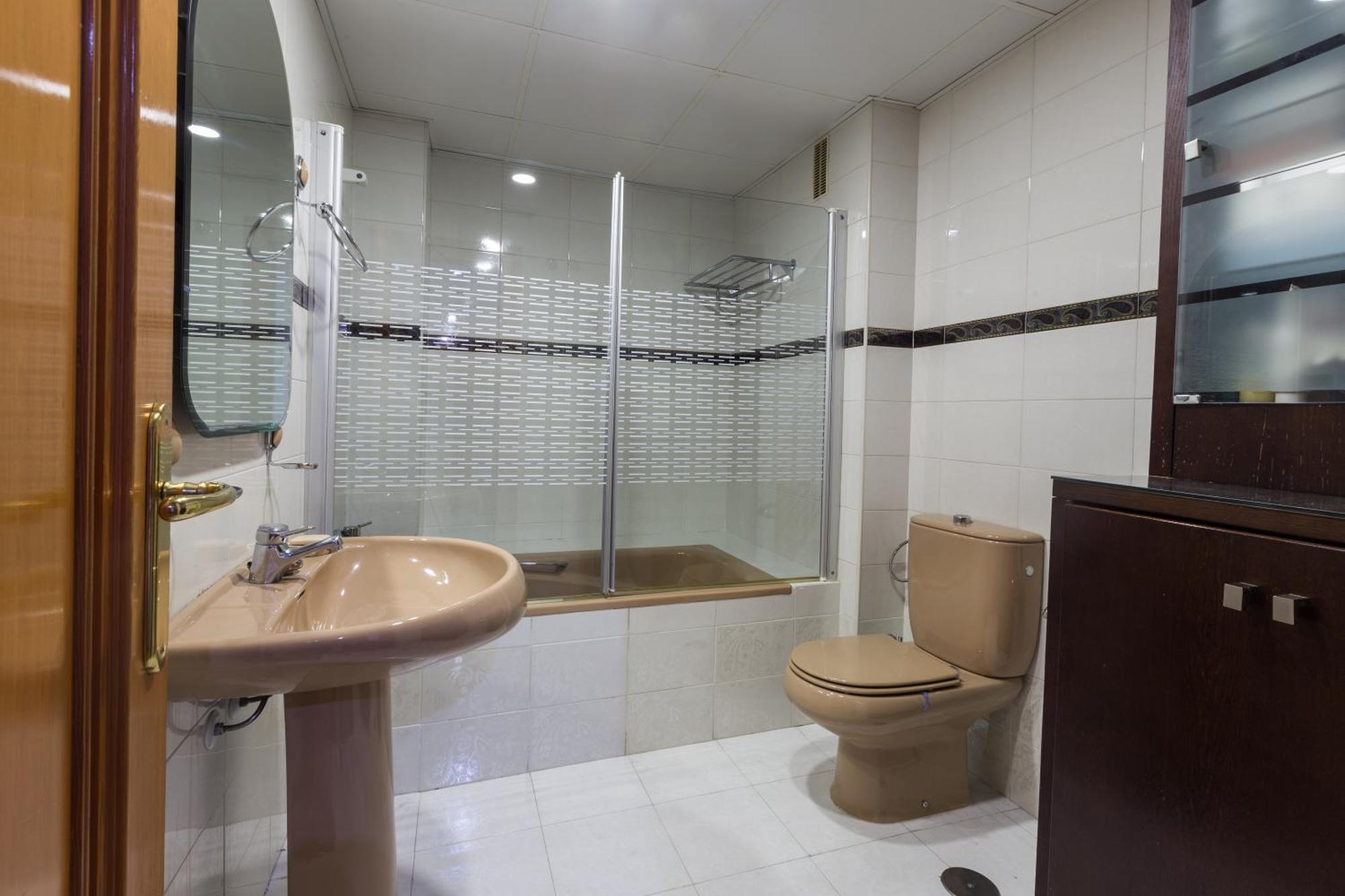 Gracia Suites - Centro Y Confort Con Parking Gratis 格拉纳达 外观 照片